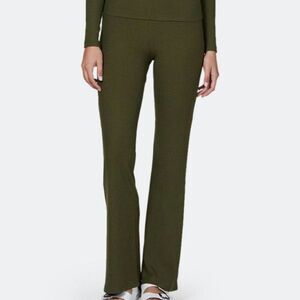 NWT LETT Rhodes Rib Flare Moss - XS